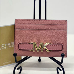 MICHAEL KORS Reed Card Holder
Case Wallet Primrose